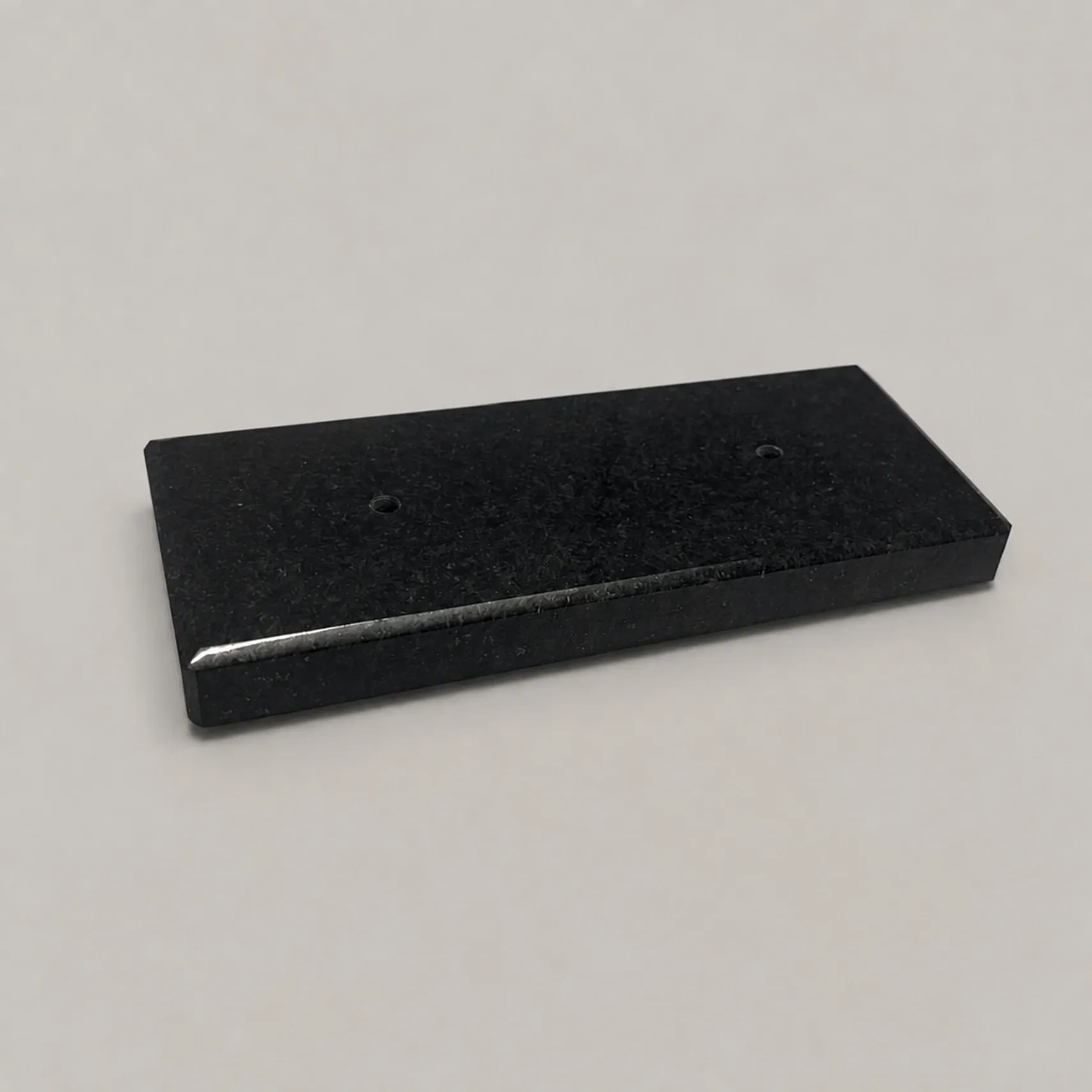 Sokkel in graniet (type A) 190mm x 80mm x 18mm